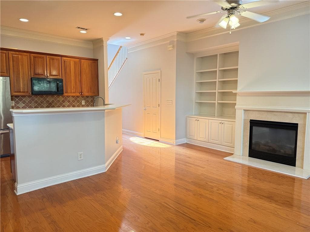 3 bedroom, 3 bathroom, 2,094 sq ft townhouse for rent at 3517 Henderson Reserve, Atlanta, GA 30341 for $2,700 a month — photo 7