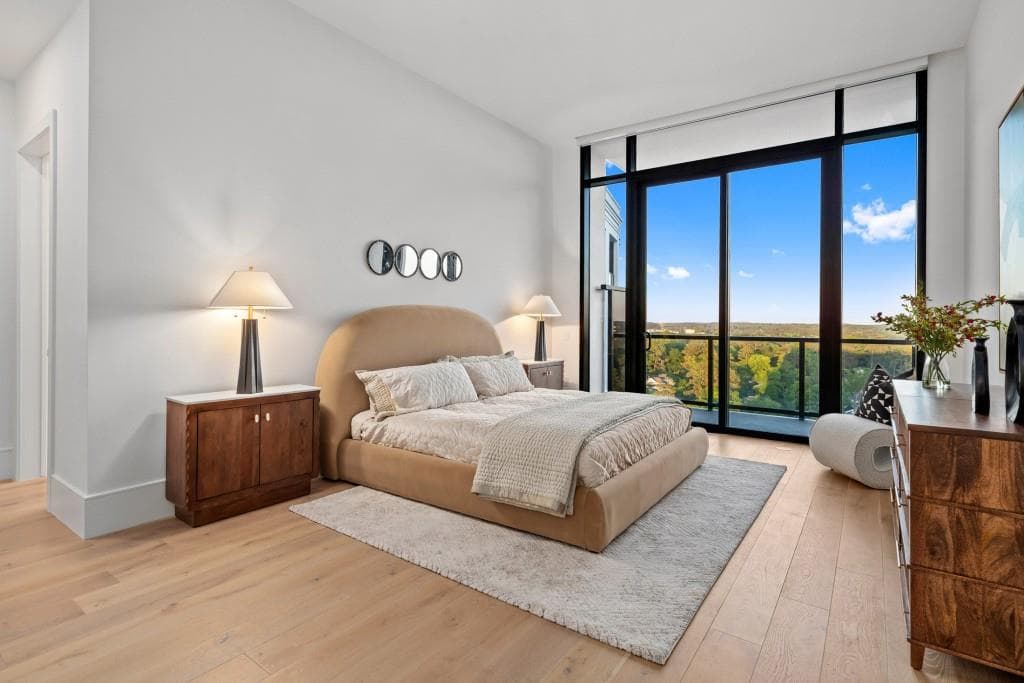 3 bedroom, 4 bathroom, 2,985 sq ft condominium for rent at 2425 Peachtree Road 1705, Atlanta, GA 30305 for $18,000 a month — photo 3