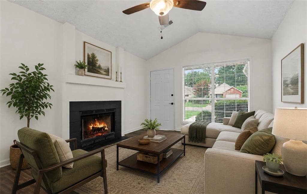 2 bedroom, 2 bathroom, 1,000 sq ft single family residence for sale at 3075 Barnwood Crossing, Duluth, GA 30097 — photo 9