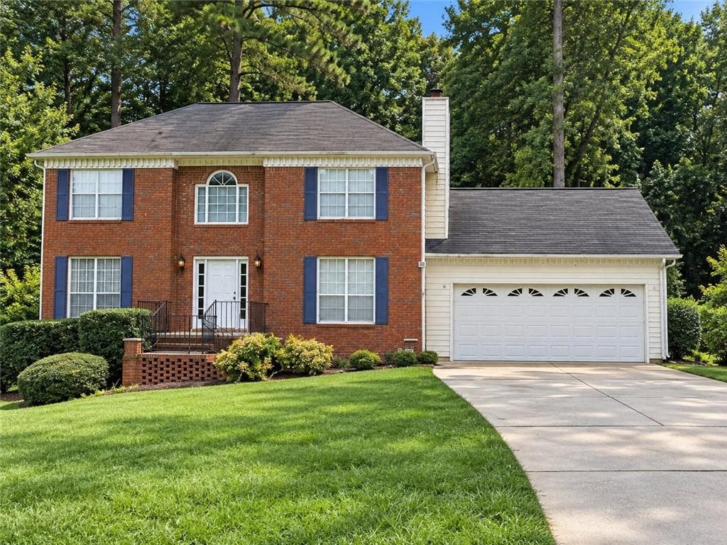 3 bedroom, 3 bathroom, 2,092 sq ft single family residence for sale at 3420 Coles Creek Drive, Buford, GA 30519