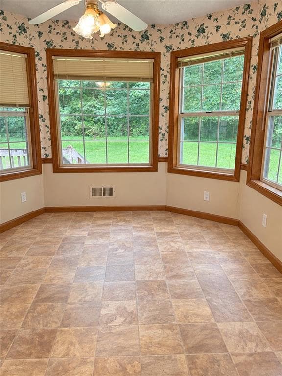 3 bedroom, 3 bathroom, 2,092 sq ft single family residence for sale at 3420 Coles Creek Drive, Buford, GA 30519 — photo 4
