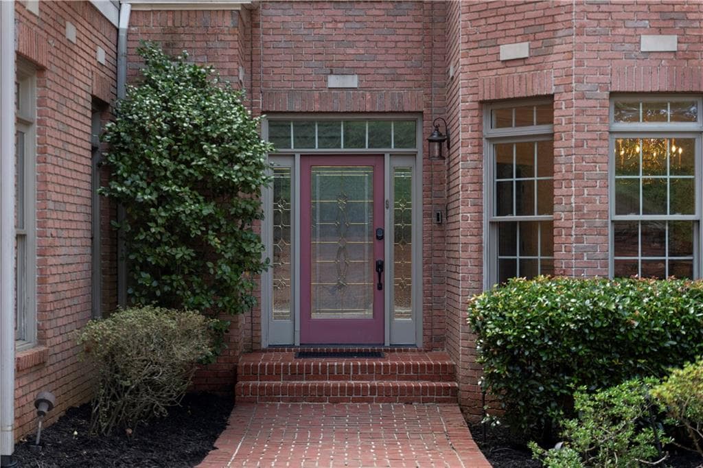 5 bedroom, 6 bathroom, 7,557 sq ft single family residence for sale at 27 Wing Mill Road, Atlanta, GA 30350 — photo 4
