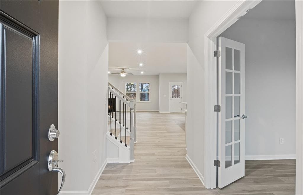 4 bedroom, 4 bathroom, 2,604 sq ft single family residence for sale at 300 Canoe Place, Villa Rica, GA 30180 — photo 5