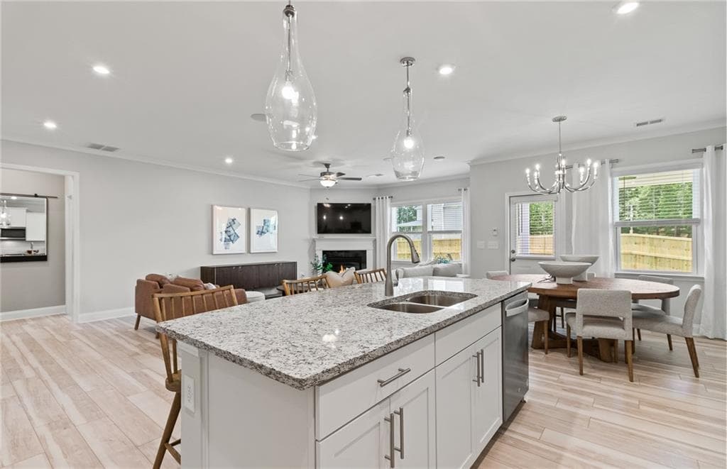 4 bedroom, 4 bathroom, 2,604 sq ft single family residence for sale at 300 Canoe Place, Villa Rica, GA 30180 — photo 8