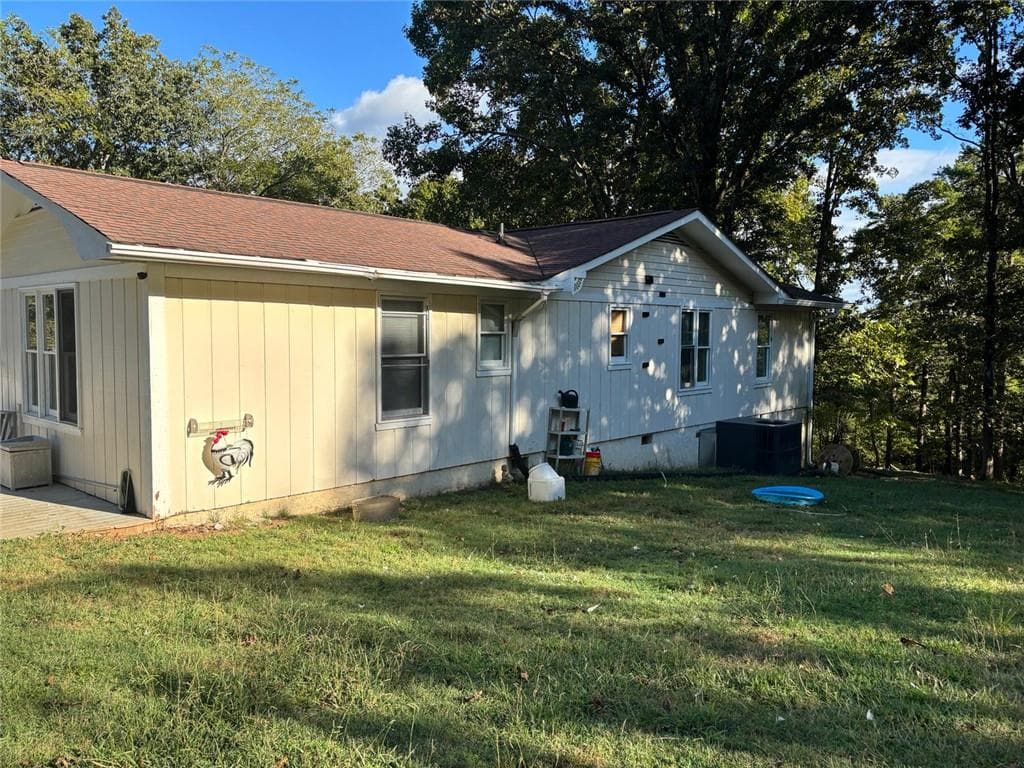 3 bedroom, 2 bathroom, 3,392 sq ft single family residence for sale at 210 Miller Mountain Road, Lindale, GA 30147 — photo 7