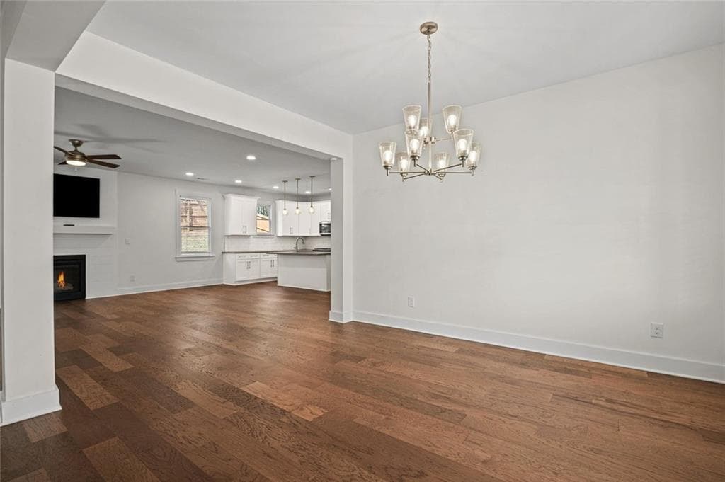 3 bedroom, 3 bathroom, 2,898 sq ft single family residence for sale at 2422 Mills Bend, Decatur, GA 30034 — photo 6