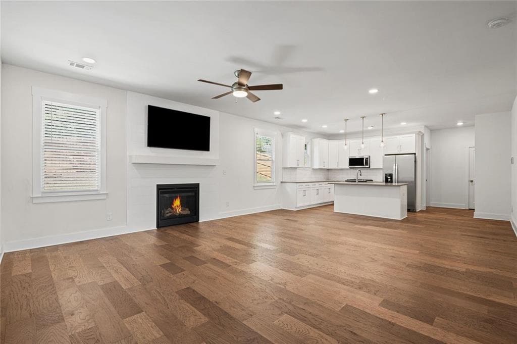 3 bedroom, 3 bathroom, 2,898 sq ft single family residence for sale at 2422 Mills Bend, Decatur, GA 30034 — photo 10