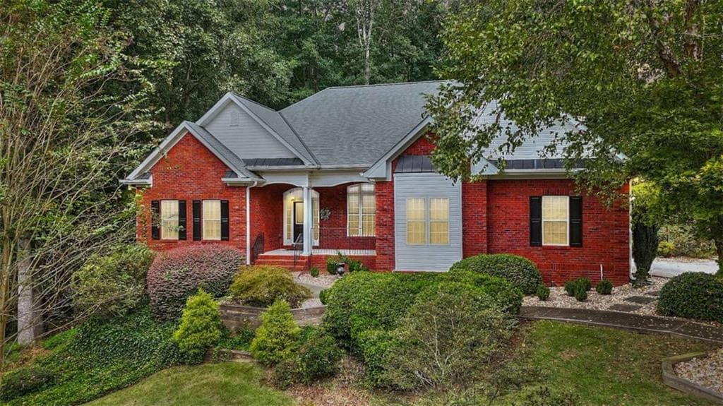 5 bedroom, 5 bathroom, 2,557 sq ft home for sale at 1821 Wesleyan Lane, Loganville, GA