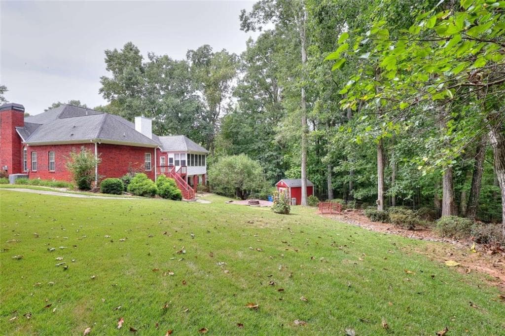 5 bedroom, 5 bathroom, 2,557 sq ft single family residence for sale at 1821 Wesleyan Lane, Loganville, GA 30052 — photo 9