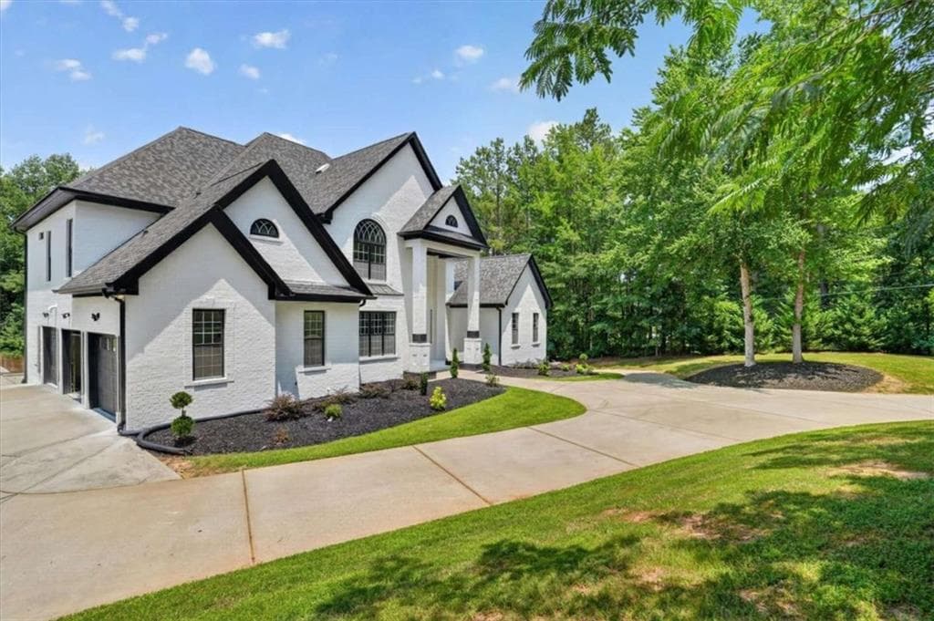 7 bedroom, 7 bathroom, 7,500 sq ft single family residence for sale at 3285 Stonewall Tell Road, South Fulton, GA 30349 — photo 3
