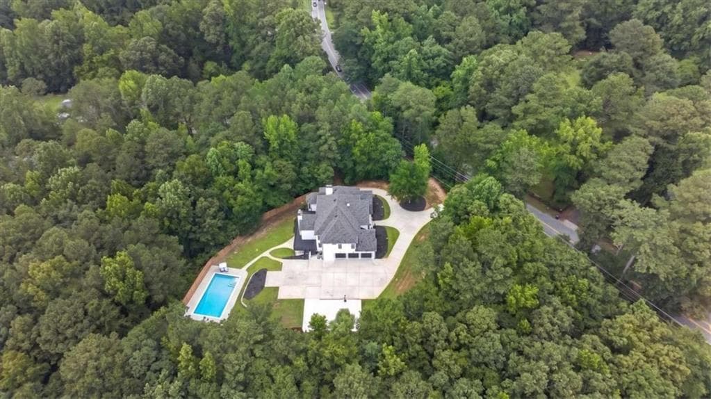7 bedroom, 7 bathroom, 7,500 sq ft single family residence for sale at 3285 Stonewall Tell Road, South Fulton, GA 30349 — photo 7