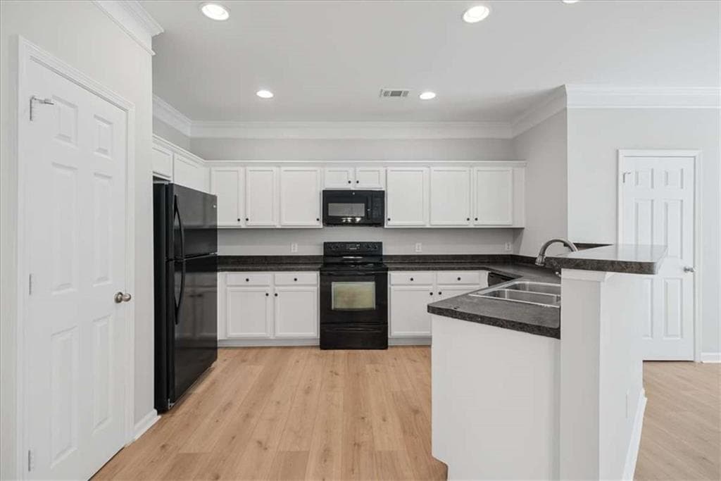3 bedroom, 3 bathroom, 1,650 sq ft townhouse for rent at 3303 Fernview Drive, Lawrenceville, GA 30044 for $2,500 a month — photo 7