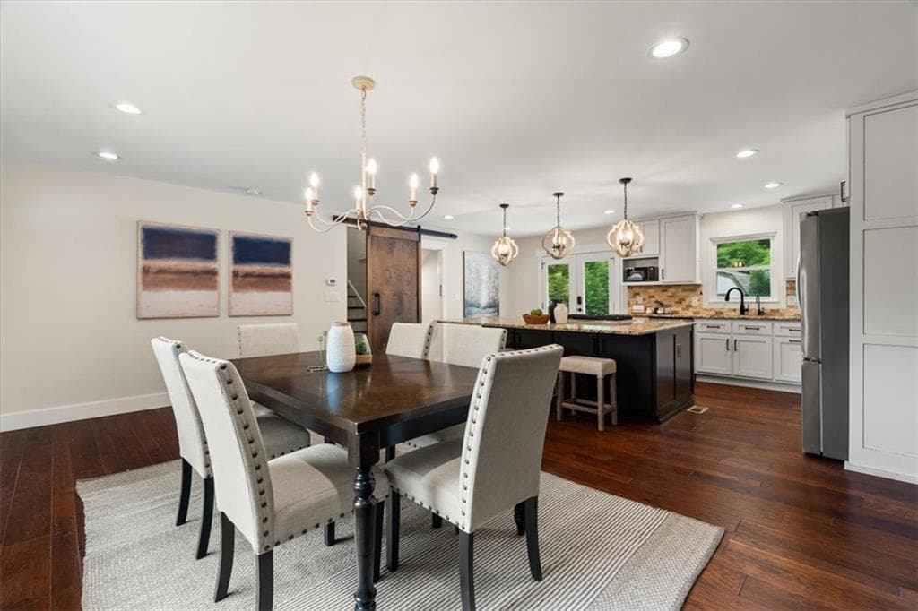 5 bedroom, 5 bathroom, 2,758 sq ft single family residence for sale at 6054 Dogwood Circle, Buford, GA 30518 — photo 10