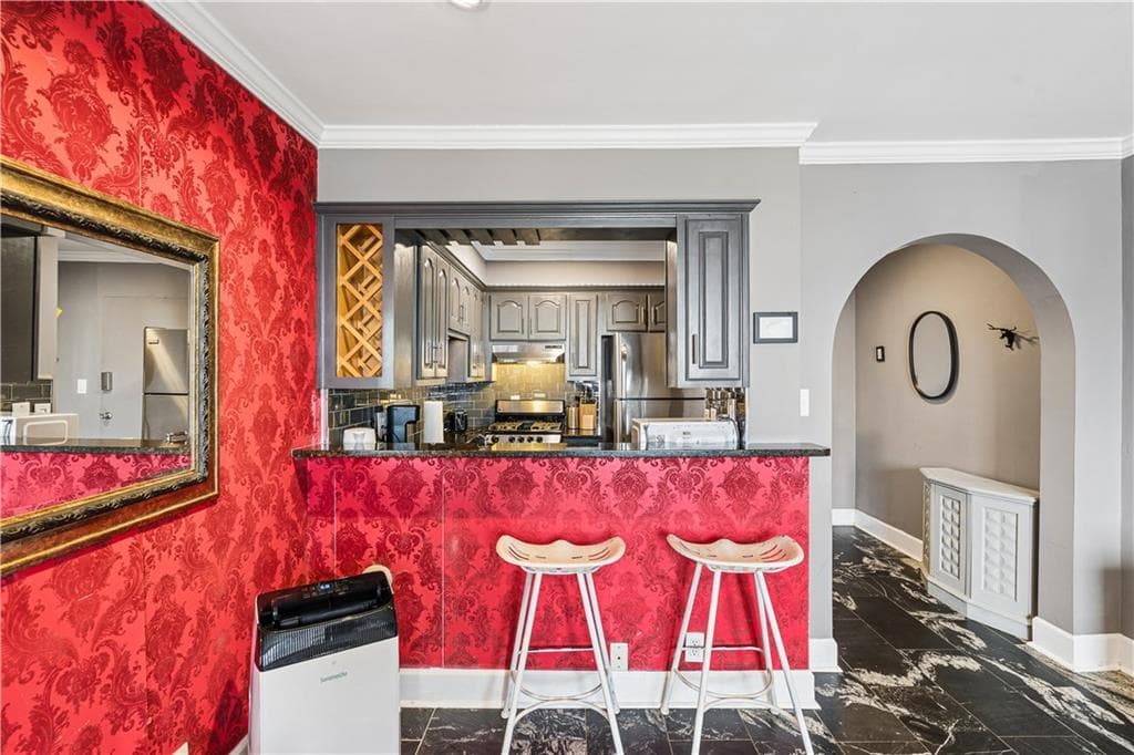 1 bedroom, 1 bathroom, 631 sq ft condominium for sale at 215 Piedmont Avenue 1104, Atlanta, GA 30308 — photo 8