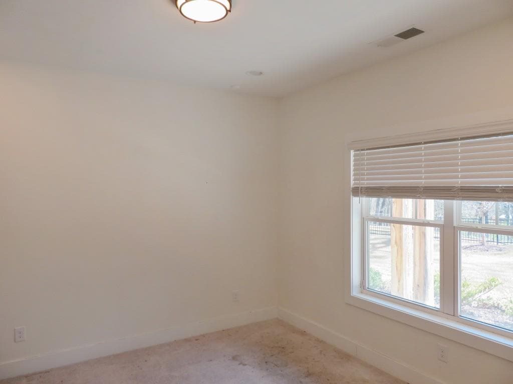 3 bedroom, 4 bathroom, 2,332 sq ft townhouse for sale at 2452 Sycamore Road, Atlanta, GA 30318 — photo 5