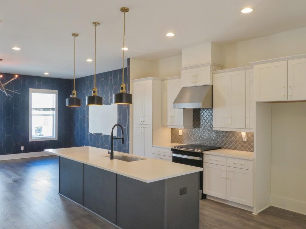 3 bedroom, 4 bathroom, 2,332 sq ft townhouse for sale at 2452 Sycamore Road, Atlanta, GA 30318 — photo 10