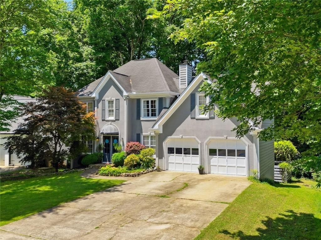 5 bedroom, 4 bathroom, 3,093 sq ft single family residence under contract at 717 Jamie Way, Woodstock, GA 30188 — photo 2