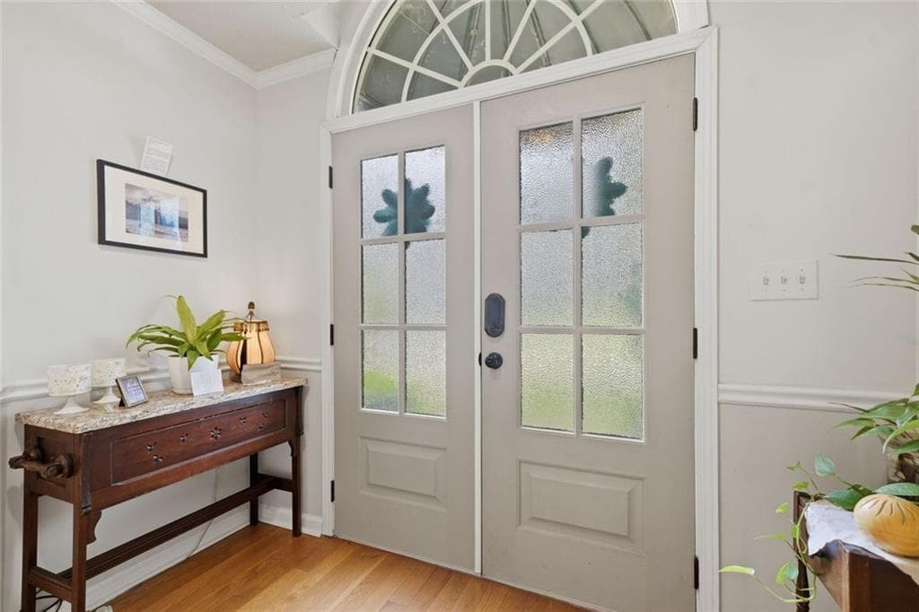 5 bedroom, 4 bathroom, 3,093 sq ft single family residence under contract at 717 Jamie Way, Woodstock, GA 30188 — photo 3