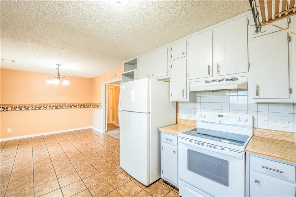 3 bedroom, 2 bathroom, 1,431 sq ft single family residence under contract at 4324 Pine Vale Road, Gainesville, GA 30507 — photo 8
