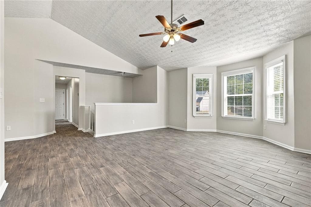 3 bedroom, 2 bathroom, 2,170 sq ft single family residence for sale at 90 Green Commons Drive, Covington, GA 30016 — photo 5