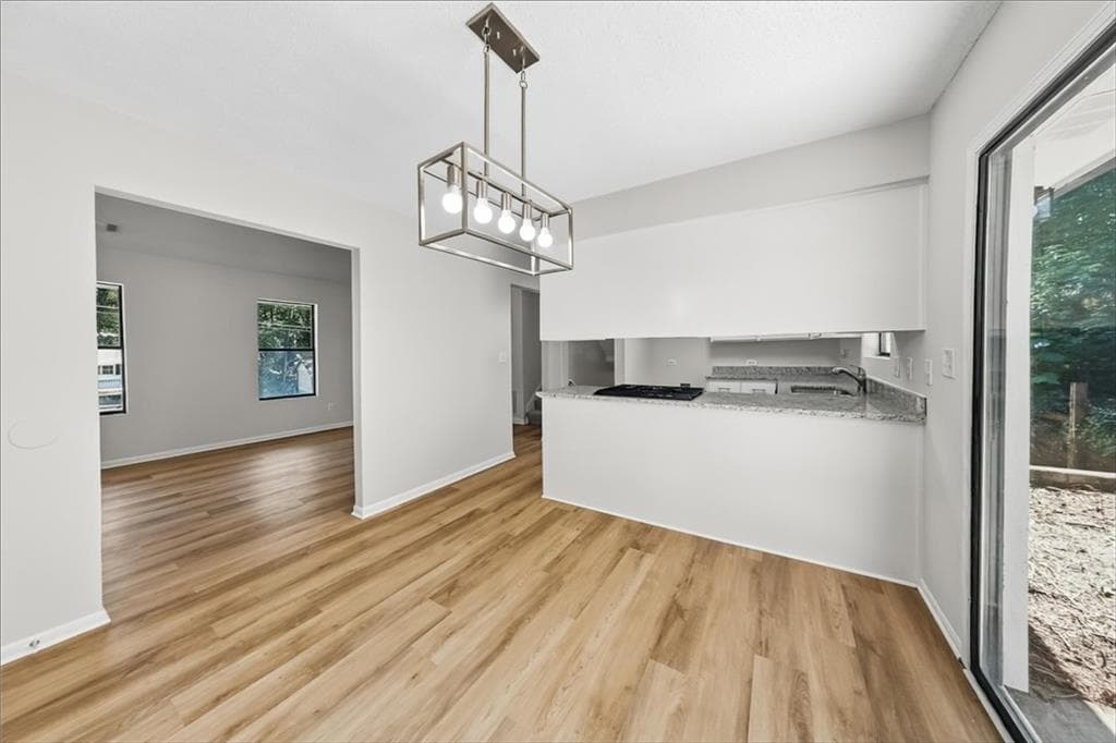 4 bedroom, 3 bathroom, 1,835 sq ft single family residence for sale at 2397 Verna Drive, Decatur, GA 30034 — photo 9