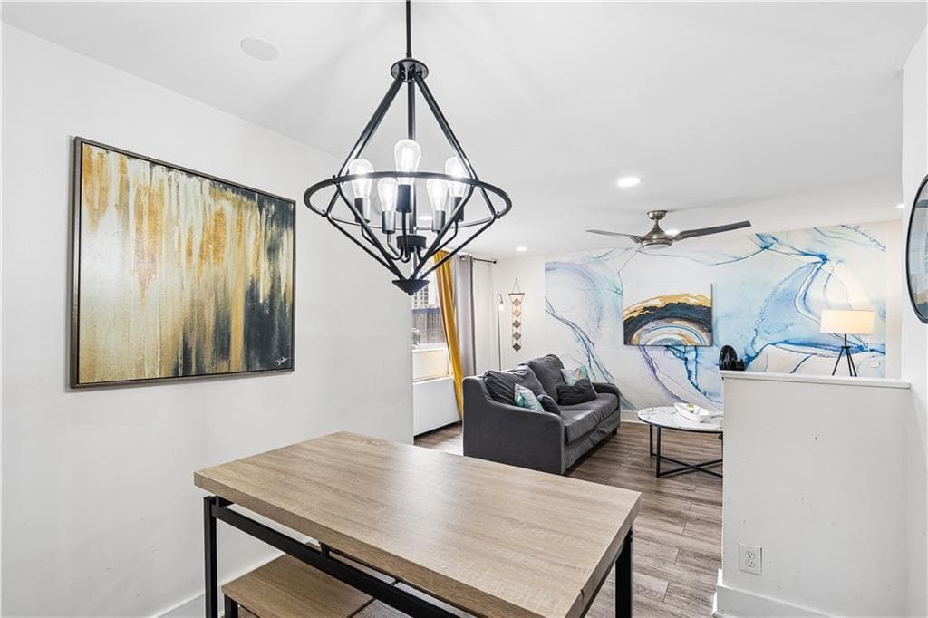 2 bedroom, 1 bathroom, 931 sq ft condominium for sale at 215 Piedmont Avenue 1007, Atlanta, GA 30308 — photo 7