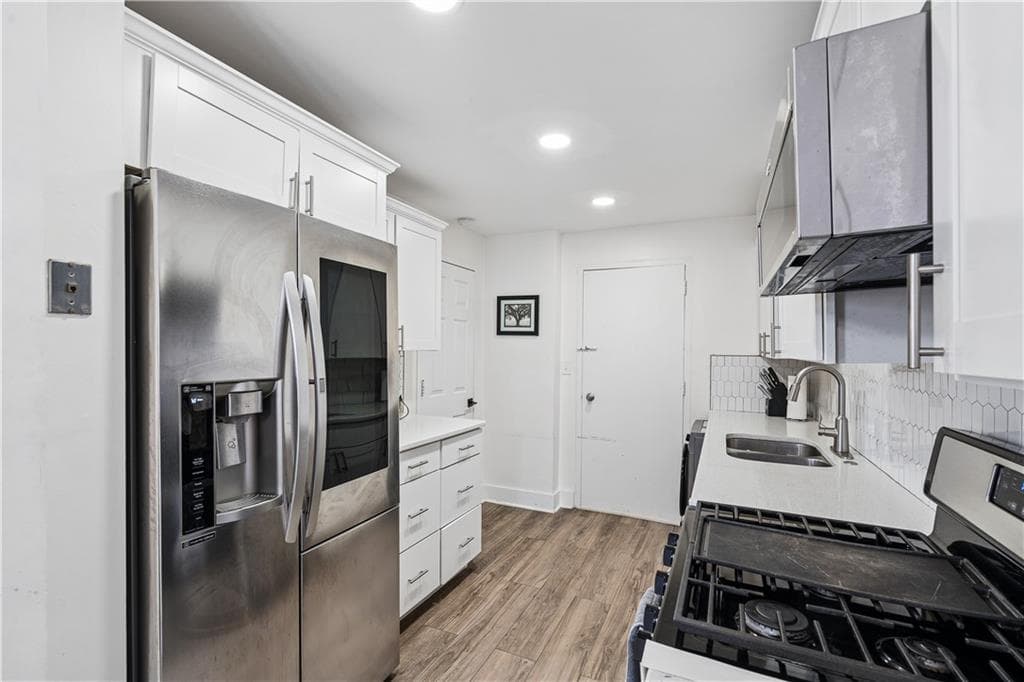 2 bedroom, 1 bathroom, 931 sq ft condominium for sale at 215 Piedmont Avenue 1007, Atlanta, GA 30308 — photo 10