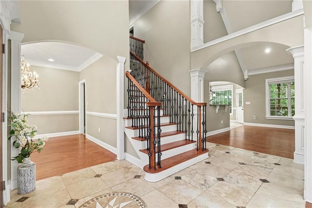 6 bedroom, 6 bathroom, 5,950 sq ft single family residence for sale at 760 Links View Drive, Sugar Hill, GA 30518 — photo 6