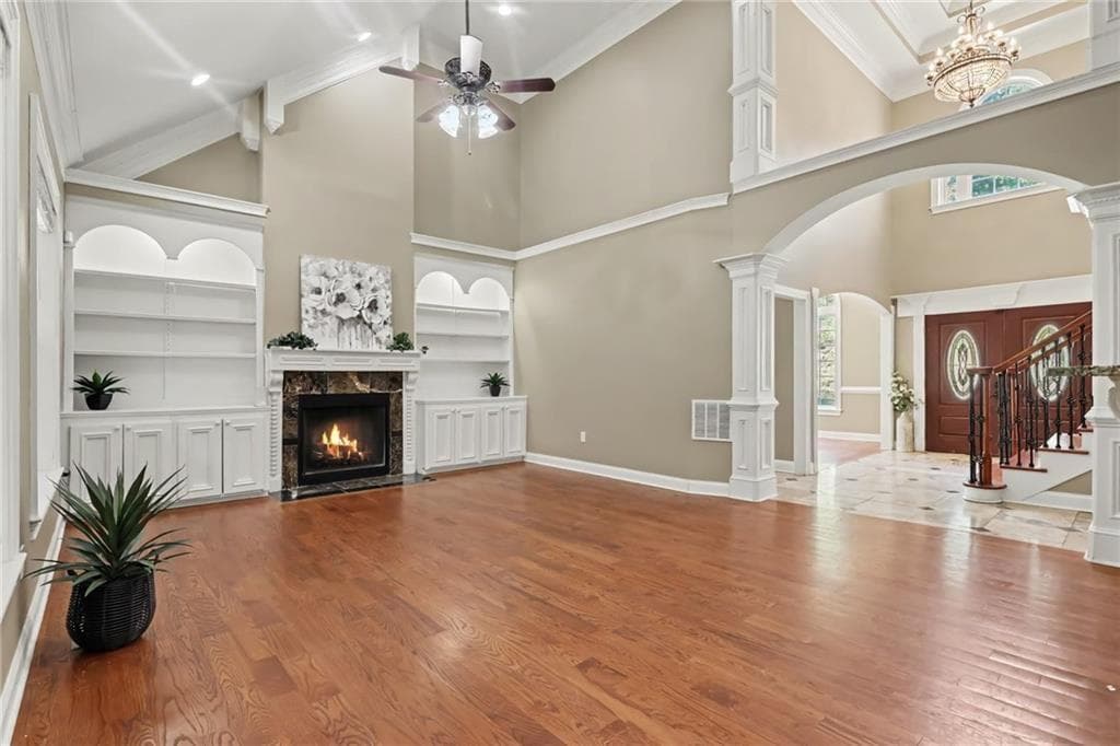 6 bedroom, 6 bathroom, 5,950 sq ft single family residence for sale at 760 Links View Drive, Sugar Hill, GA 30518 — photo 7