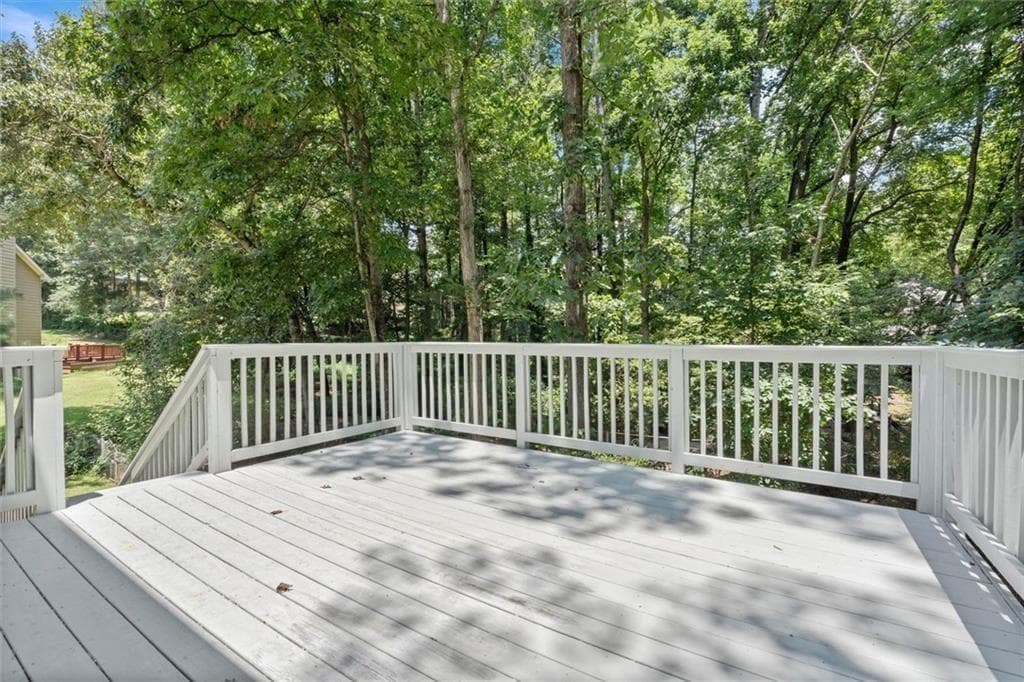 3 bedroom, 3 bathroom, 2,135 sq ft single family residence for sale at 3025 Wax Wing Court, Kennesaw, GA 30144 — photo 5