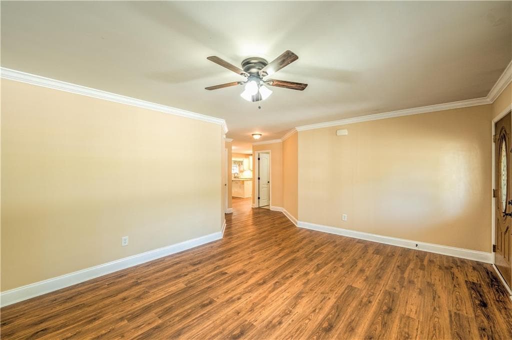 3 bedroom, 3 bathroom, 1,800 sq ft single family residence for sale at 5629 Bald Ridge Trail, Gainesville, GA 30506 — photo 5