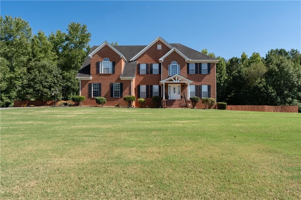 4 bedroom, 5 bathroom, 3,467 sq ft single family residence for sale at 125 Travis Trail, Fayetteville, GA 30215 — photo 2