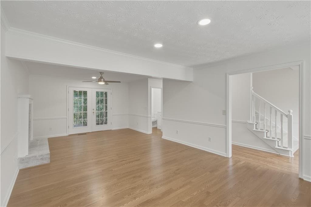 5 bedroom, 4 bathroom, 3,187 sq ft single family residence for sale at 4320 Keheley Lake Court, Marietta, GA 30066 — photo 3