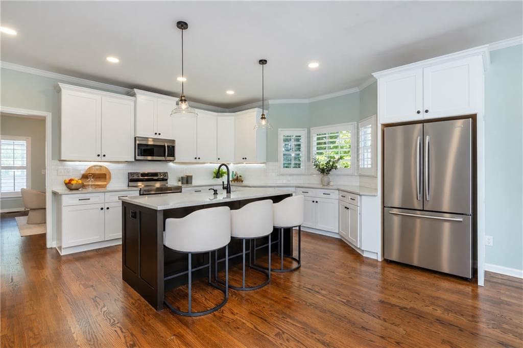 4 bedroom, 5 bathroom, 5,129 sq ft single family residence for sale at 1700 Brookgreen Way, Acworth, GA 30101 — photo 3