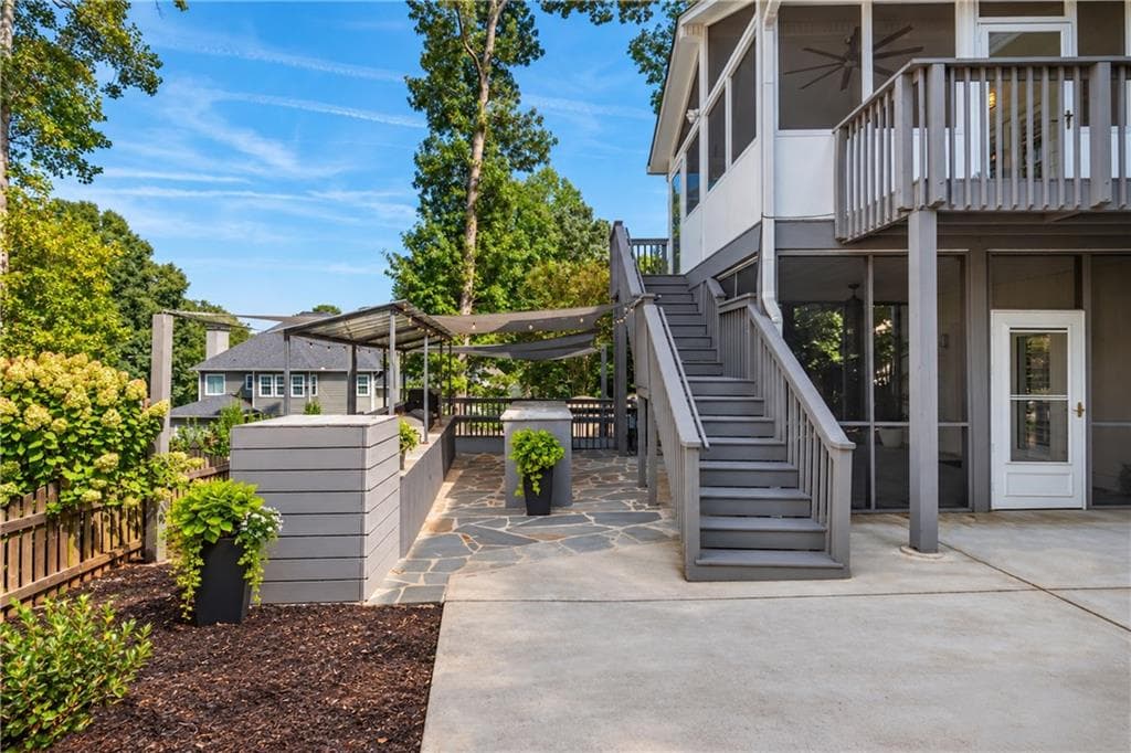 4 bedroom, 5 bathroom, 5,129 sq ft single family residence for sale at 1700 Brookgreen Way, Acworth, GA 30101 — photo 5