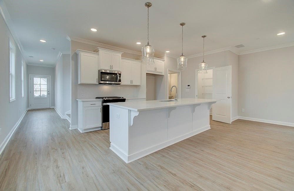 4 bedroom, 3 bathroom, 2,053 sq ft single family residence for sale at 5376 Elliott Meadow Drive, Powder Springs, GA 30127 — photo 7
