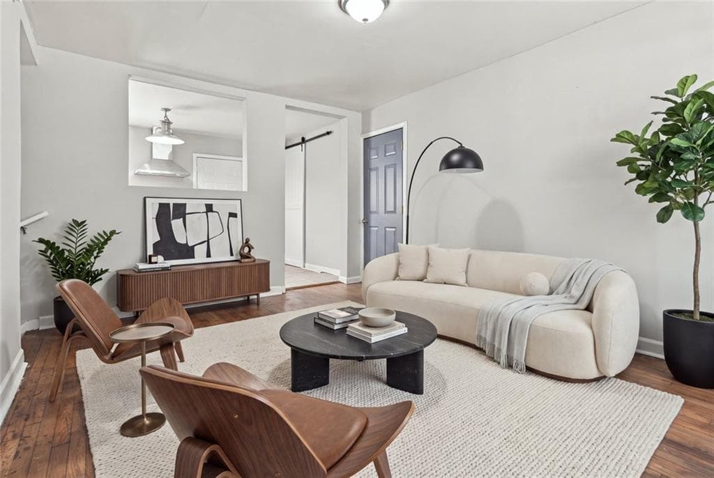 3 bedroom, 2 bathroom, 1,100 sq ft single family residence for sale at 1648 Mary George Avenue, Atlanta, GA 30318 — photo 7