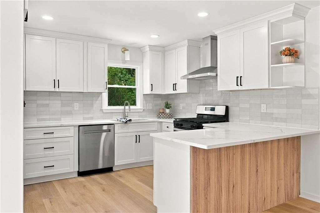 3 bedroom, 2 bathroom, 1,672 sq ft single family residence for sale at 3426 Spinnaker Way, Acworth, GA 30102 — photo 9
