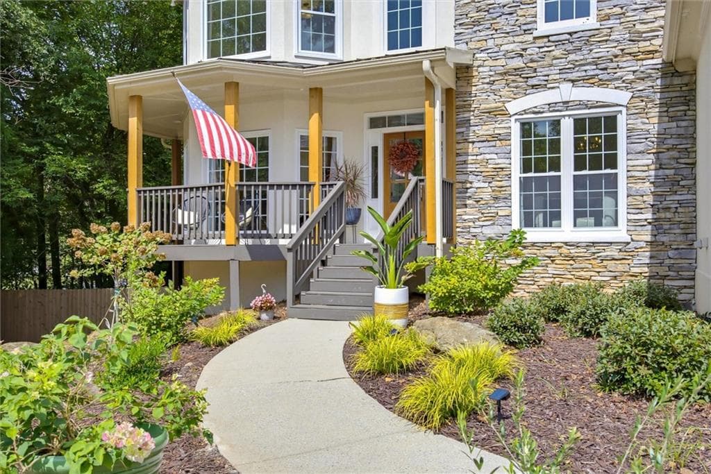 6 bedroom, 5 bathroom, 5,008 sq ft single family residence for sale at 4544 Cavallon Way, Acworth, GA 30101 — photo 3