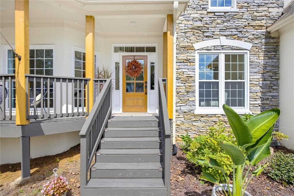 6 bedroom, 5 bathroom, 5,008 sq ft single family residence for sale at 4544 Cavallon Way, Acworth, GA 30101 — photo 4