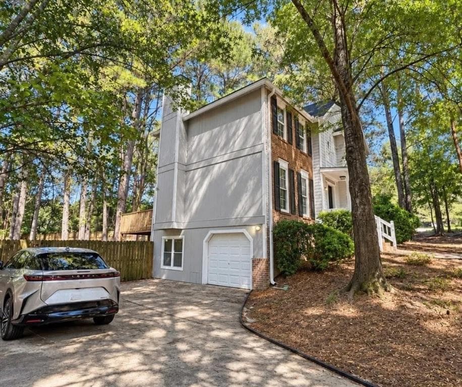 3 bedroom, 3 bathroom, 1,904 sq ft single family residence for sale at 3801 Brittan Glade Trail, Snellville, GA 30039 — photo 5