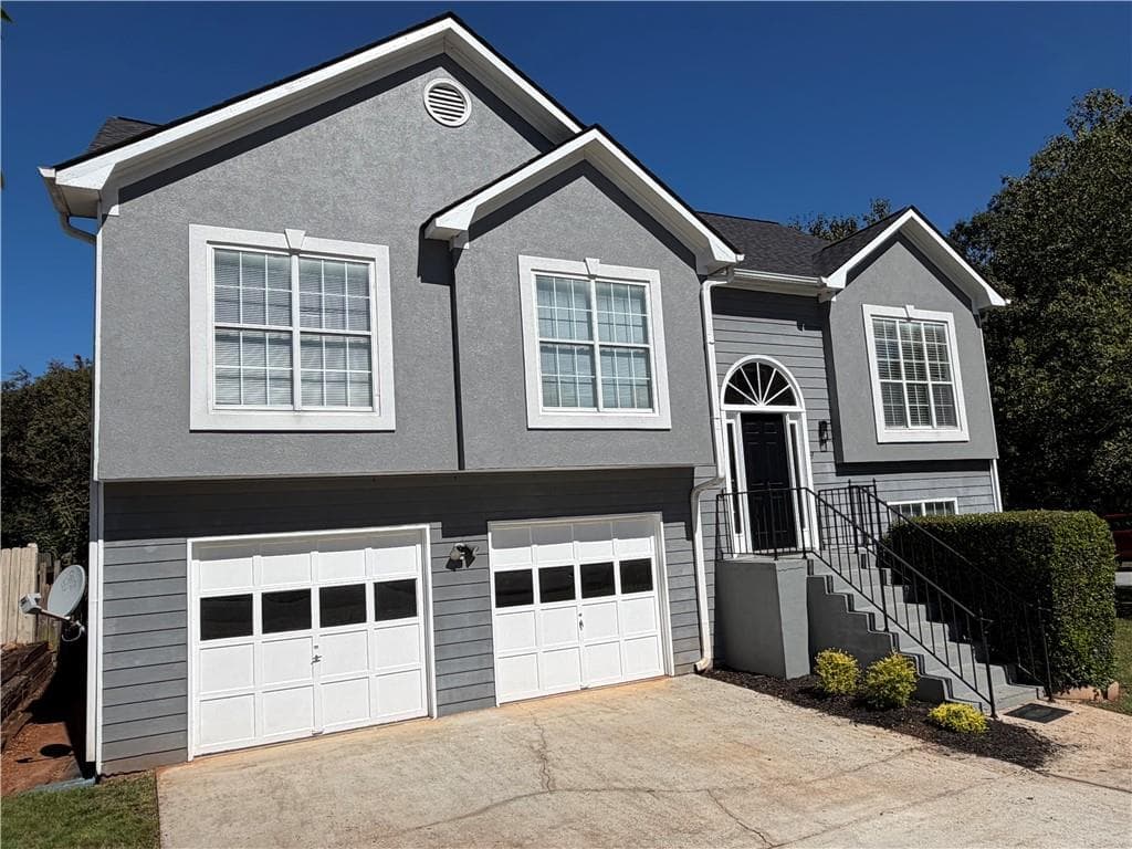 5 bedroom, 3 bathroom single family residence for rent at 4135 Wildridge Drive #A, Duluth, GA 30096 for $2,800 a month — photo 4