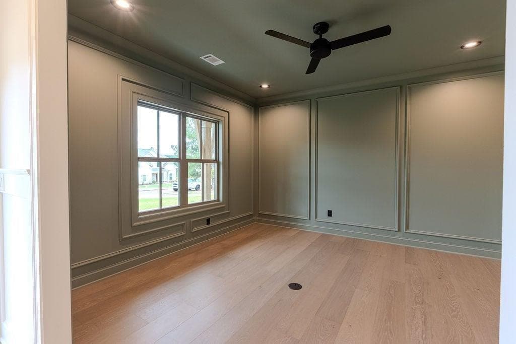 4 bedroom, 4 bathroom, 3,275 sq ft single family residence for sale at 388 Races Road, Hoschton, GA 30548 — photo 3