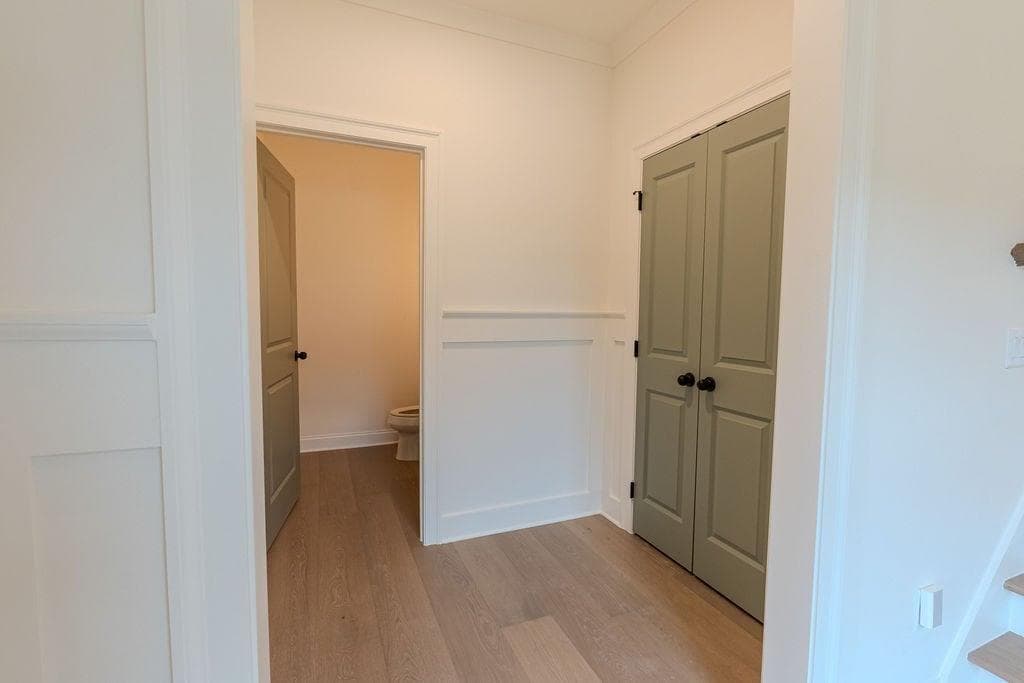 4 bedroom, 4 bathroom, 3,275 sq ft single family residence for sale at 388 Races Road, Hoschton, GA 30548 — photo 6
