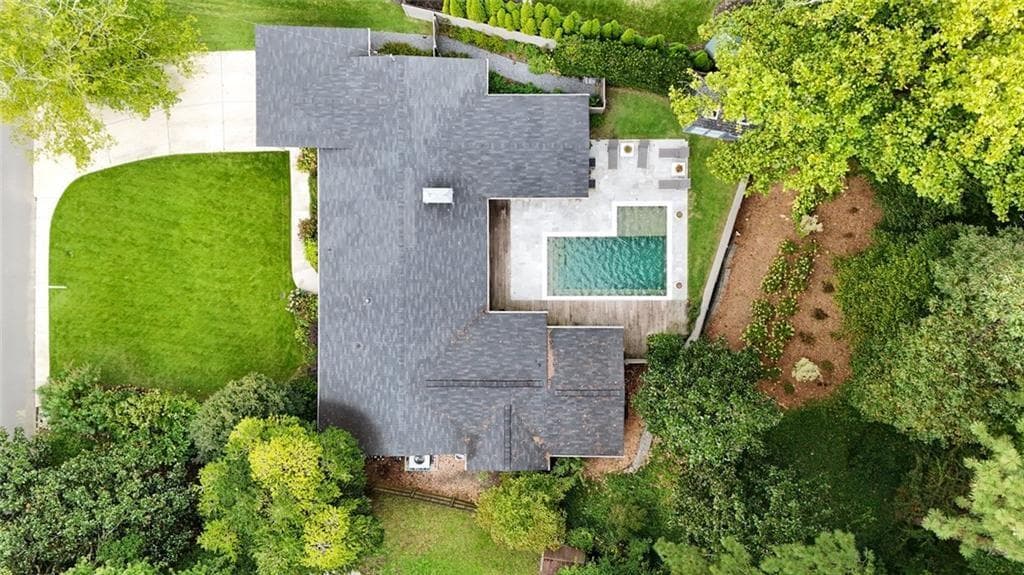 3 bedroom, 3 bathroom, 2,575 sq ft single family residence under contract at 1423 Brook Valley Lane, Brookhaven, GA 30324 — photo 5
