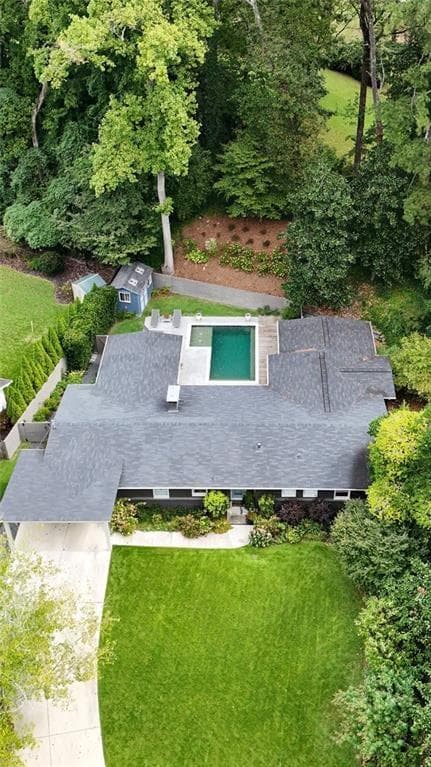 3 bedroom, 3 bathroom, 2,575 sq ft single family residence under contract at 1423 Brook Valley Lane, Brookhaven, GA 30324 — photo 8