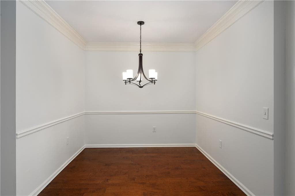 2 bedroom, 2 bathroom, 1,386 sq ft condominium for rent at 3334 Peachtree Road 209, Atlanta, GA 30326 for $2,800 a month — photo 5