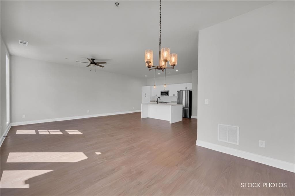 2 bedroom, 2 bathroom, 1,350 sq ft townhouse for rent at 1058 Homestead Way Street, Dacula, GA 30019 for $2,500 a month — photo 8