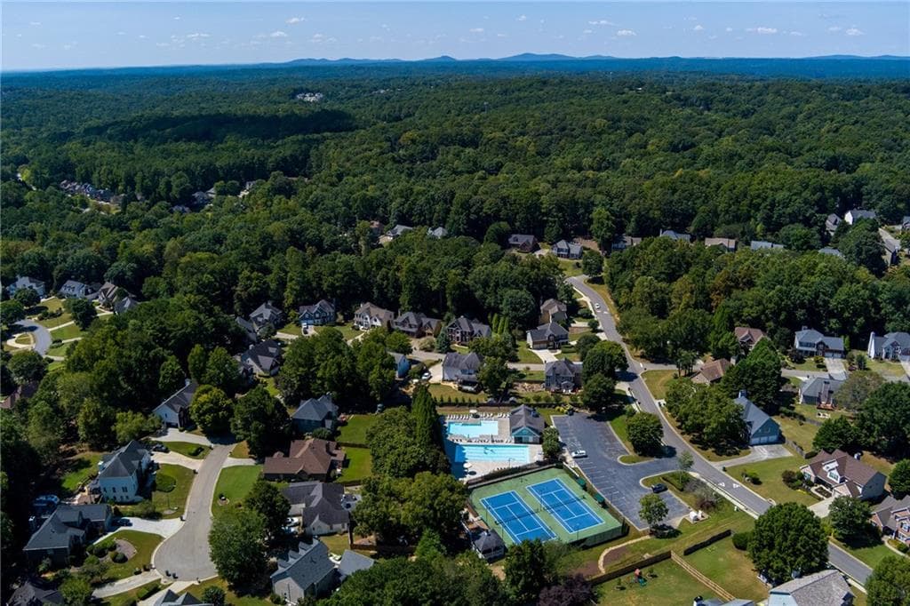 4 bedroom, 3 bathroom, 2,768 sq ft single family residence for sale at 309 Gold Ridge, Canton, GA 30114 — photo 8