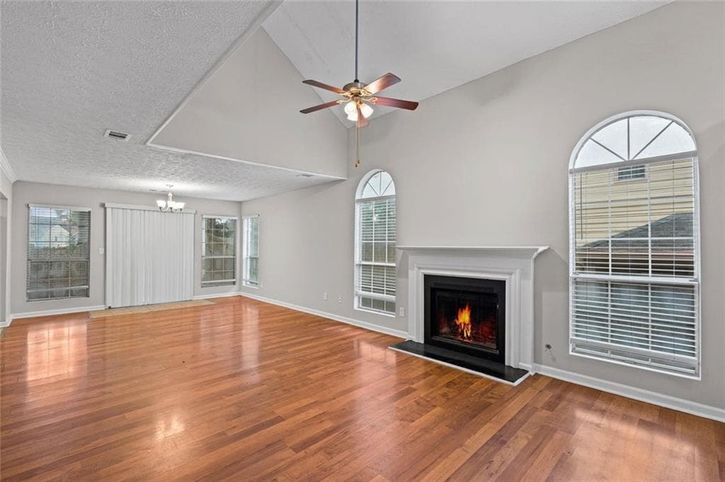 3 bedroom, 3 bathroom, 1,752 sq ft single family residence for sale at 1180 Holly Circle, Lawrenceville, GA 30044 — photo 6